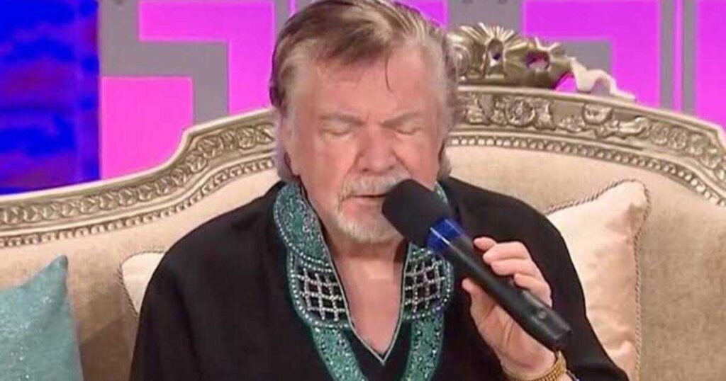 How Mike Murdock’s Wealth Compares to Other Televangelists